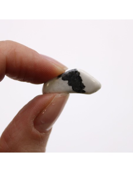 Petites pierres africaines – Howlite blanche magnésite