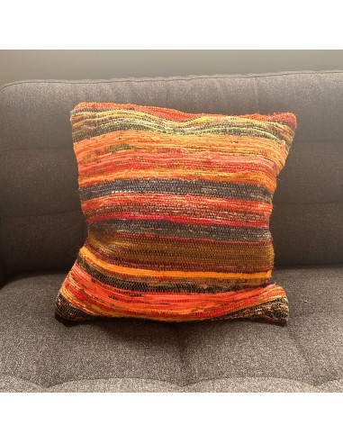 Housse de coussin en textile recyclé – Orange doux