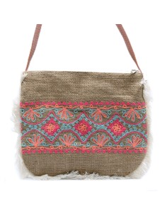 Sac à franges – Broderie estivale