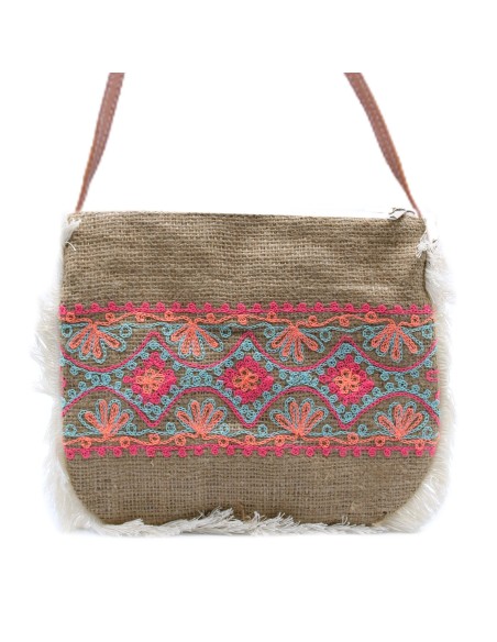 Sac à franges – Broderie estivale