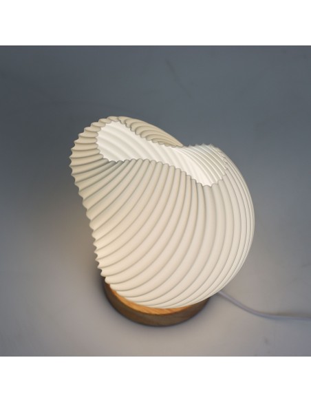 Lampe New Wave USB - 3 niveaux - Coquille torsadée 18×13×17 cm