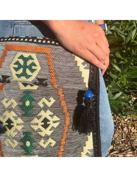 Sac bandoulière de festival Kilim – Gris clair