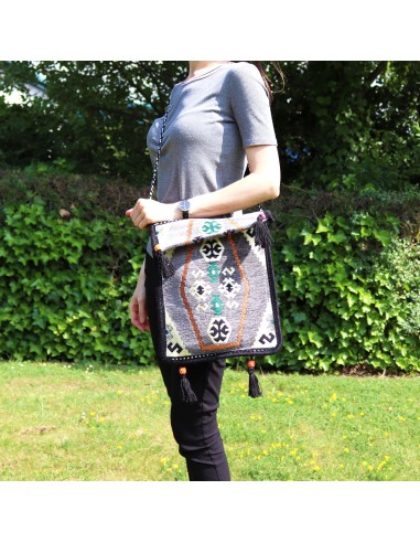 Sac bandoulière de festival Kilim – Gris clair