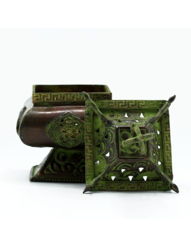 Brûleur tibétain en laiton verdigris – Quatre symboles