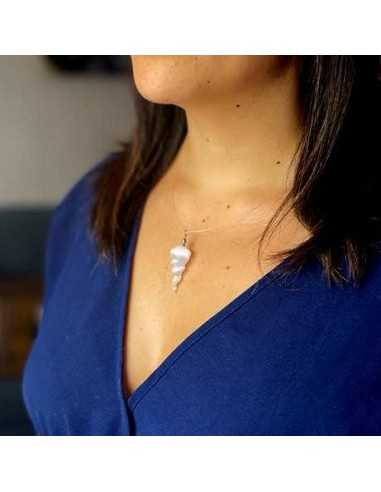 Pendentif spirale en sélénite – Pureté mentale