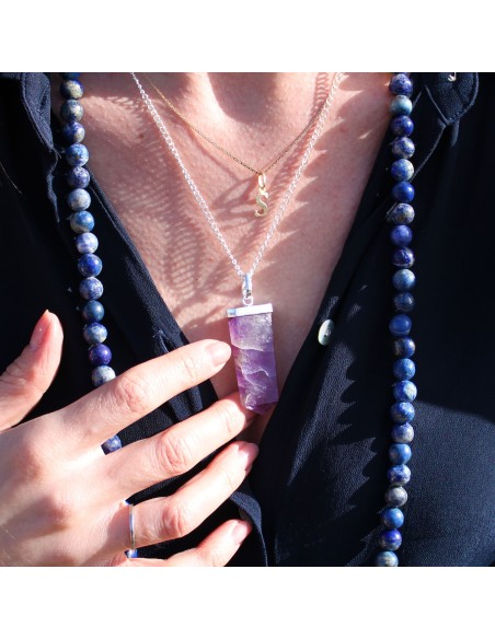Pendentif plat en œil de tigre – Protection & courage