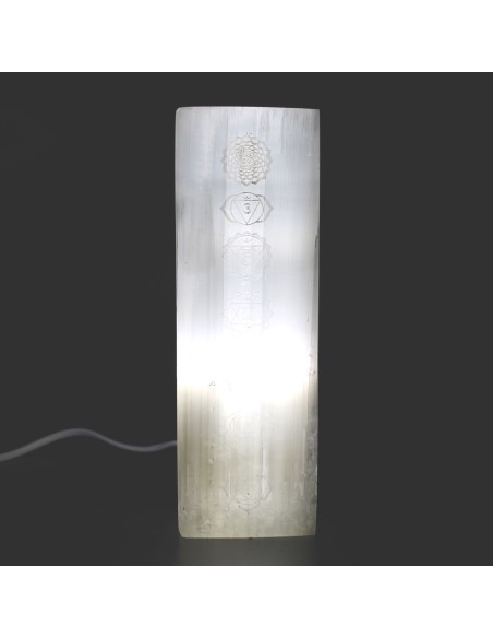 Lampe chakra en bloc de sélénite