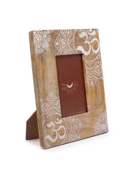 Cadre mandala en bois de manguier – Pureté blanche