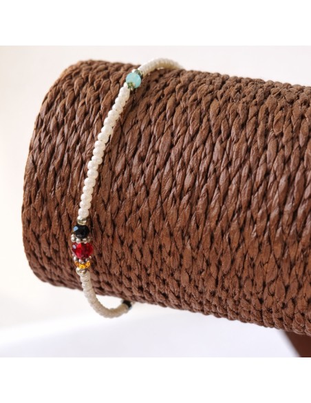 Bracelet népalais perles fines – Pureté zen