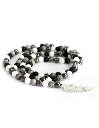 Collier aile d’ange en agate grise – Protection douce
