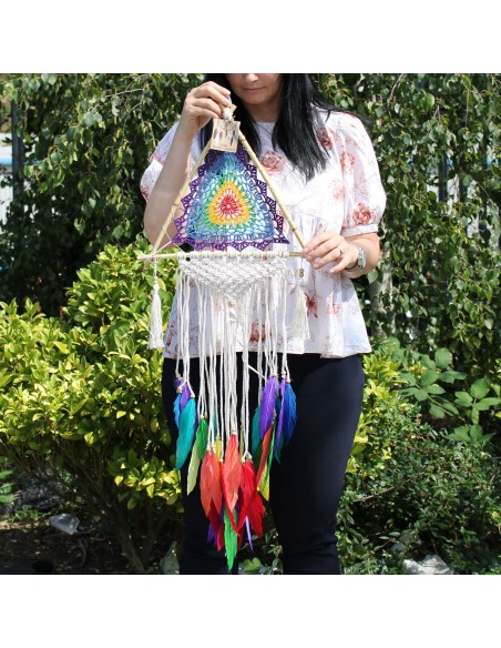 Attrape-rêves pyramidal balinais – Harmonie zen