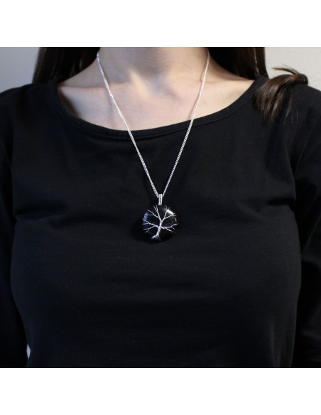 Collier Arbre de Vie en onyx noir – Stabilité