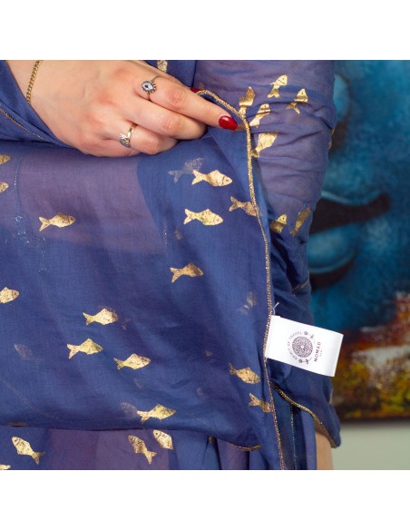 Pareo Nomad Sari méditerranéen – Poissons bleu marine & or