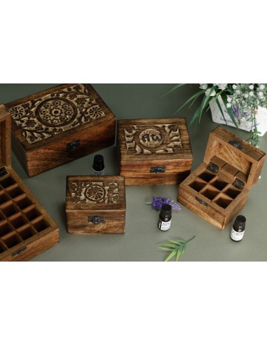 Boîte d’aromathérapie en bois – Format 12 huiles