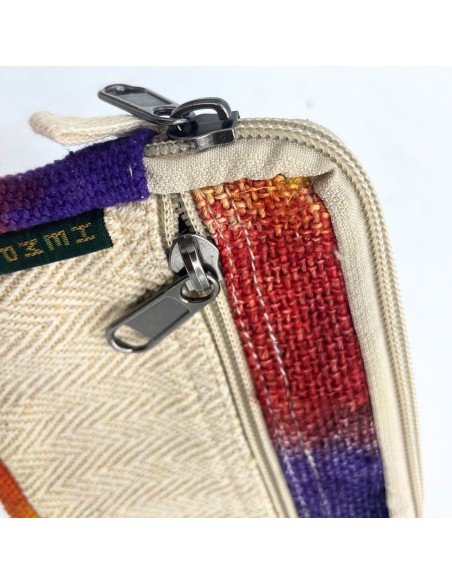 Pochette carrée en chanvre teinté – Compacte