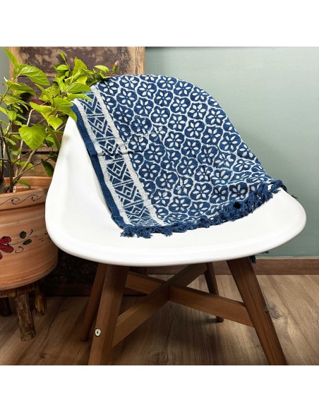 Chemin de table indigo artisanal – Motifs Madjid