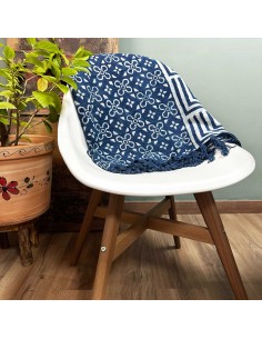 Plaid indigo artisanal – Motifs Kasba