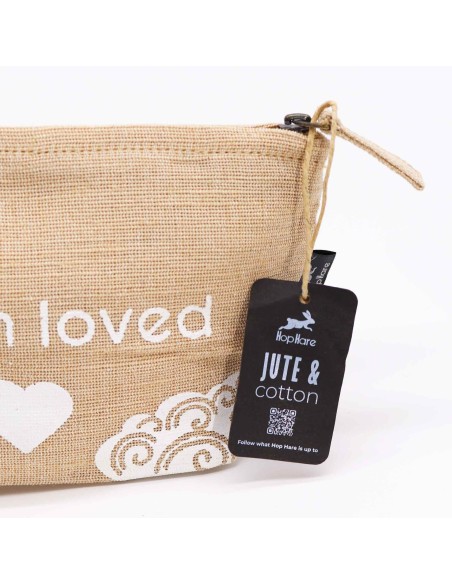 Trousse Hop Hare – «?Je suis aimée?»
