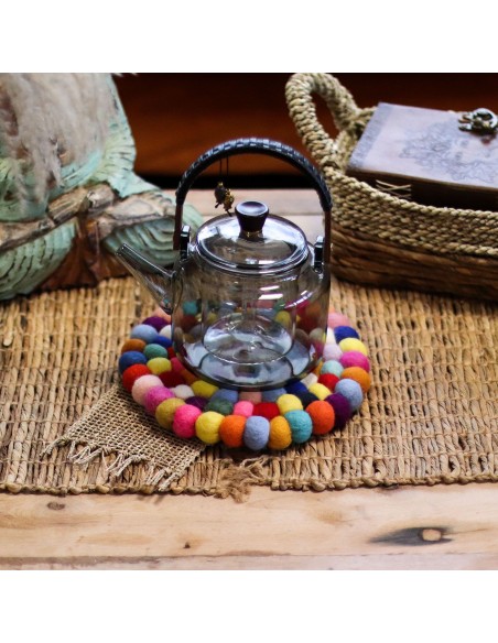 Set de table rond en boules de feutre – Multicolore
