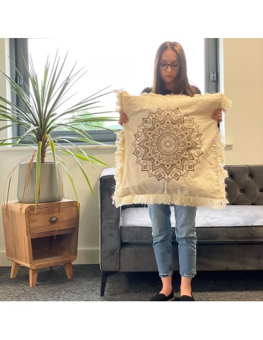 Coussin Lotus Mandala – Énergie dorée