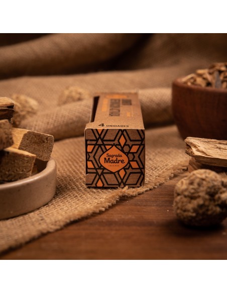 Boîte 4 pastilles d’encens - Palo Santo