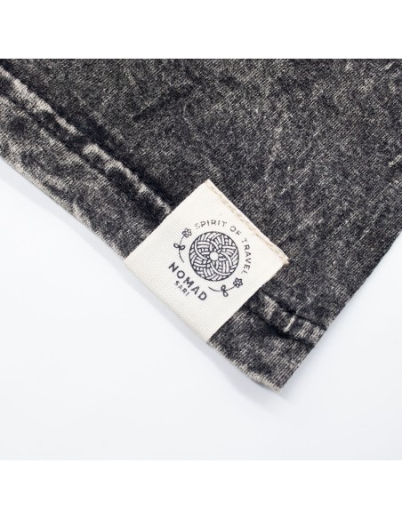 T-shirt en coton lavé en pierre Nomad Sari - Boussole de la Vie - Gris Charbon - Petit