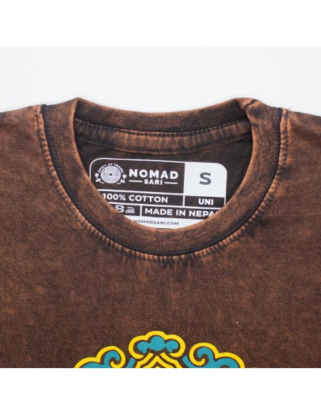 Nomad Sari Camiseta de algodÃ³n lavado a piedra - Sol y Zodiaco - MarrÃ³n - Talla S