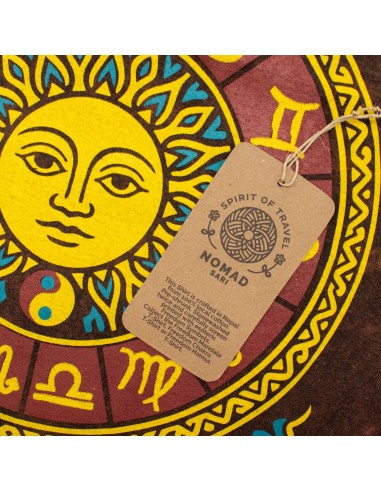 Nomad Sari Camiseta de algodÃ³n lavado a piedra - Sol y Zodiaco - MarrÃ³n - Talla S