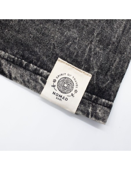 Nomad Sari Camiseta de algodÃ³n lavado a piedra - Rebel - CarbÃ³n - PequeÃ±o